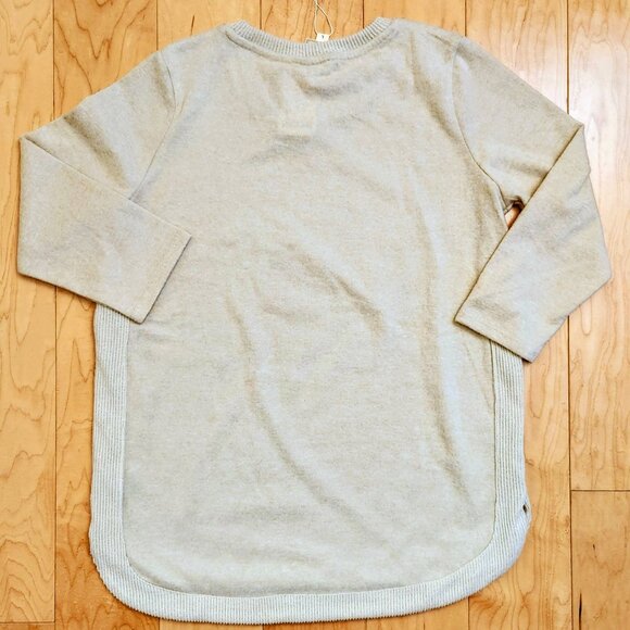 COLORTREE Paris M-L Red Barret Eiffel Tower Studs Decor Beige Sweater Top Tunic - Picture 13 of 16